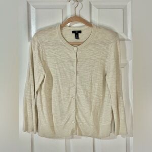 Cream GAP sweater button up cardigan